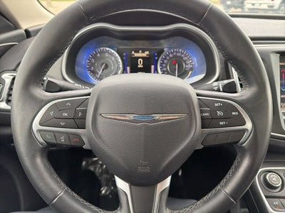 2017 Chrysler 200 Limited Platinum