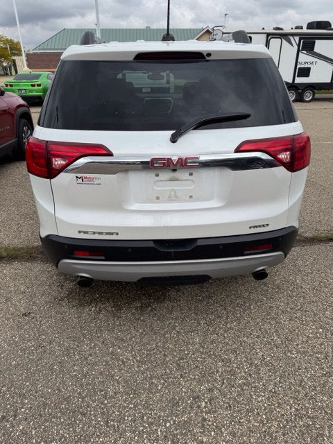 2017 GMC Acadia SLT