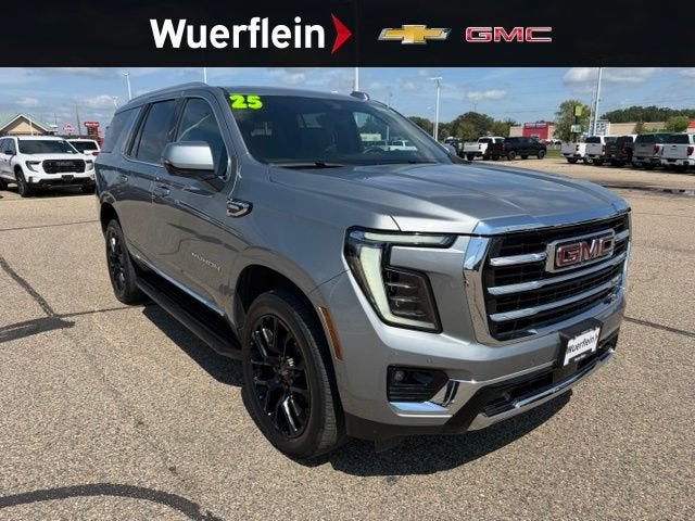 2025 GMC Yukon Elevation