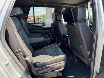 2025 GMC Yukon Elevation