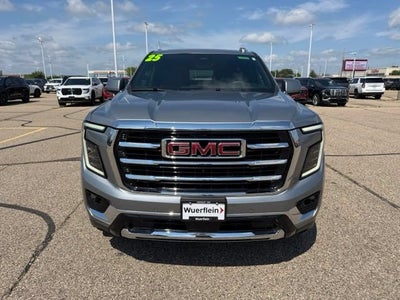 2025 GMC Yukon Elevation