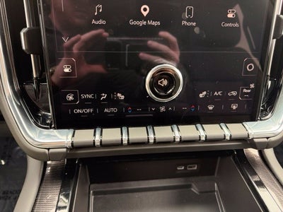 2025 GMC Yukon Elevation