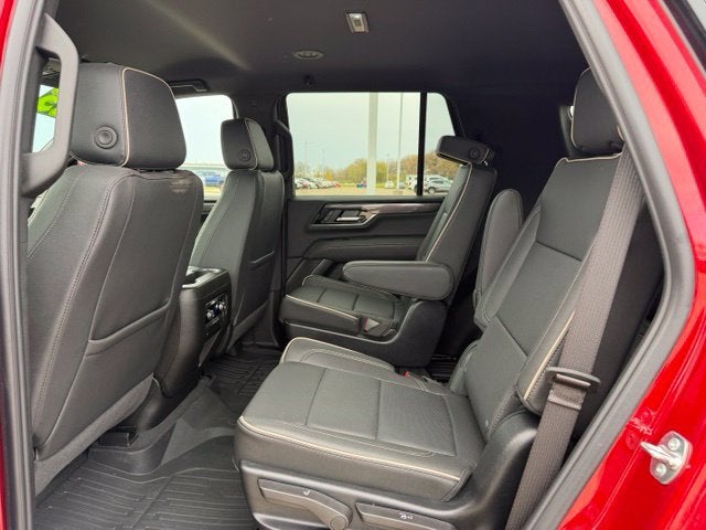 2025 GMC Yukon Elevation