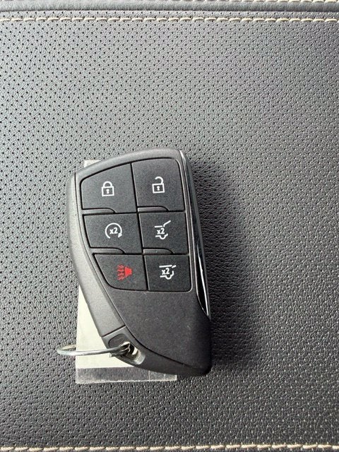 2025 GMC Yukon Elevation