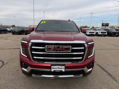 2025 GMC Yukon Elevation