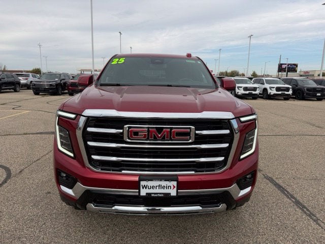2025 GMC Yukon Elevation