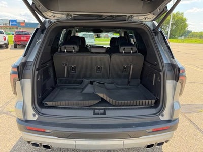 2025 Chevrolet Traverse Z71