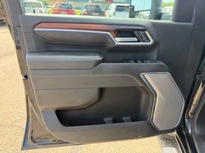2025 GMC Sierra 3500 HD Denali