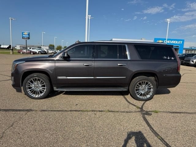 2016 Cadillac Escalade ESV Luxury Collection