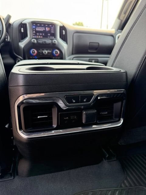 2023 Chevrolet Silverado 3500HD LTZ - Photo 19