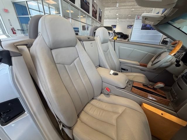 2005 Cadillac XLR BASE