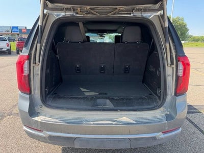 2025 GMC Yukon Elevation