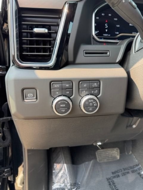 2025 GMC Sierra 3500 HD Denali