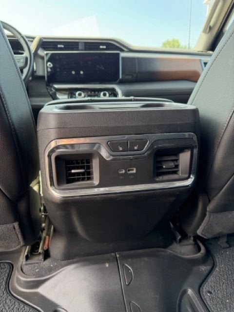 2025 GMC Sierra 3500 HD Denali
