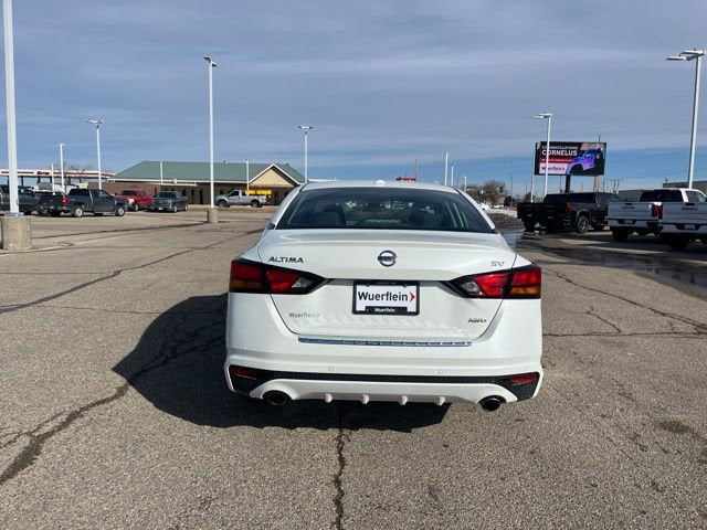 2022 Nissan Altima 2.5 SV