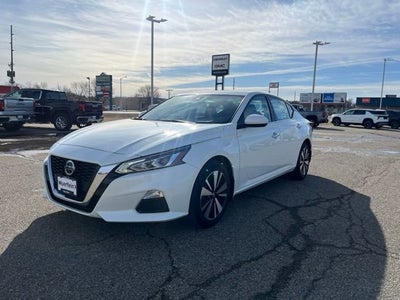 2022 Nissan Altima 2.5 SV