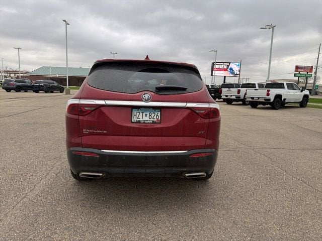 2022 Buick Enclave Essence