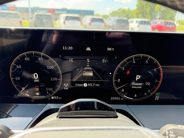 2025 INFINITI QX80 SENSORY