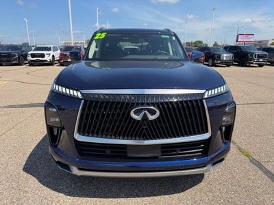 2025 INFINITI QX80 SENSORY