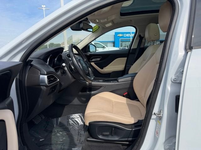 2018 Jaguar F-PACE 25t Premium