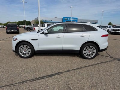 2018 Jaguar F-PACE 25t Premium
