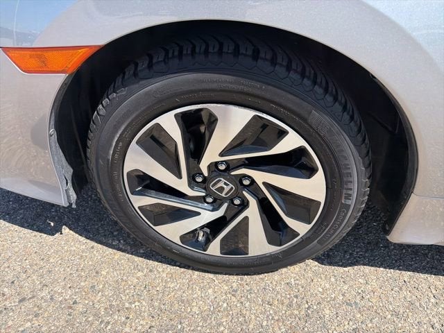 2018 Honda Civic Hatchback LX